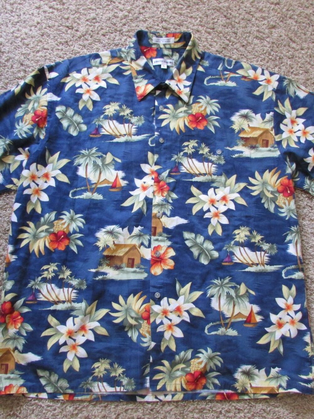 NWOT Pierre Cardin XL Blue Tropical Floral Beach Vacation Button Shirt Palm Tree